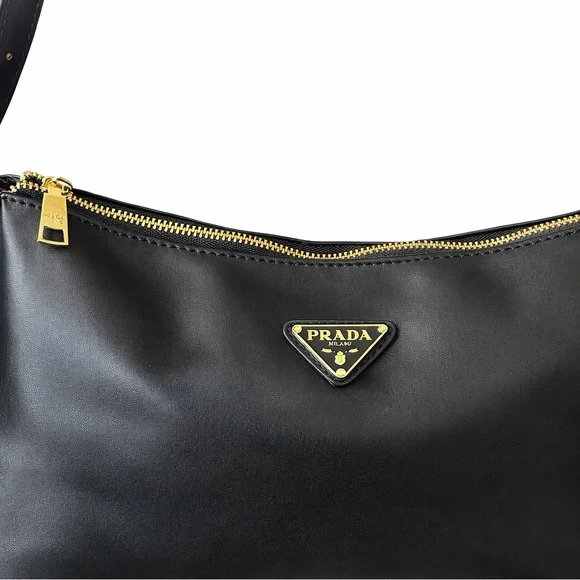 Black Leather Shoulder Bag - Picture 14 of 14